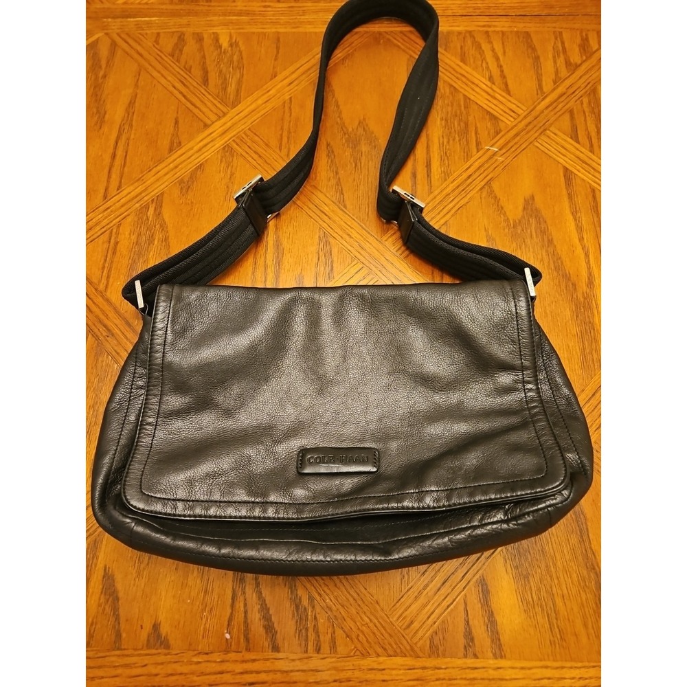 Cole Haan Crossbody Bag Womens Med Black Leather Crossbody